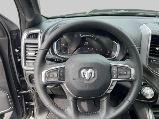 Dodge Ram 1500 1500 5.7 V8 4x4 Crew Cab Laramie | Model24 | Adaptieve cruise control | Incl Undercover| 360gr ca... ActivLease financial lease