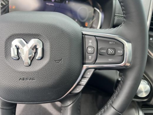 Dodge Ram 1500 1500 5.7 V8 4x4 Crew Cab Laramie | Model24 | Adaptieve cruise control | Incl Undercover| 360gr ca... ActivLease financial lease