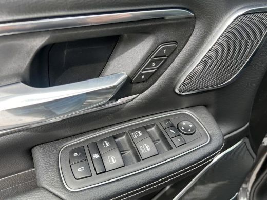 Dodge Ram 1500 1500 5.7 V8 4x4 Crew Cab Laramie | Model24 | Adaptieve cruise control | Incl Undercover| 360gr ca... ActivLease financial lease