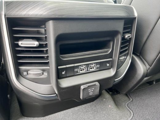 Dodge Ram 1500 1500 5.7 V8 4x4 Crew Cab Laramie | Model24 | Adaptieve cruise control | Incl Undercover| 360gr ca... ActivLease financial lease
