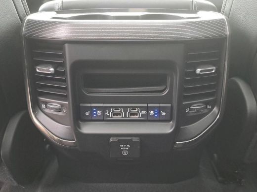Dodge Ram 1500 1500 5.7 V8 4x4 Crew Cab Limited DEMO AANBIEDING! | Bakflip | Panoramadak | elect. Treeplanken | ... ActivLease financial lease