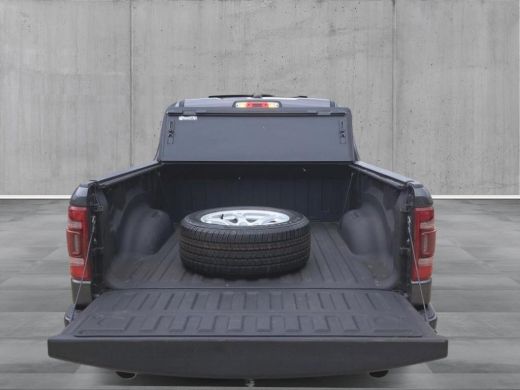 Dodge Ram 1500 1500 5.7 V8 4x4 Crew Cab Limited DEMO AANBIEDING! | Bakflip | Panoramadak | elect. Treeplanken | ... ActivLease financial lease