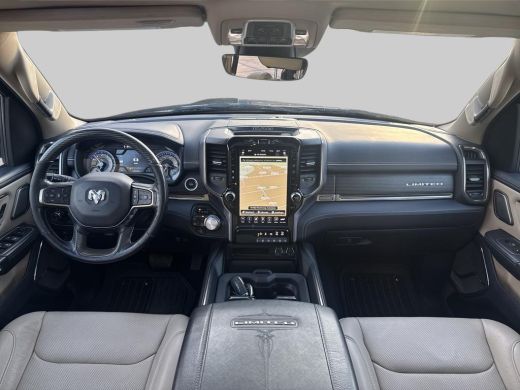 Dodge Ram 1500 1500 5.7 V8 4x4 Crew Cab Limited | Multifuncionele tailgate | Trekhaak 13-polig Geheel rijklaar i... ActivLease financial lease