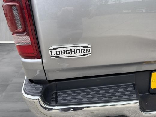Dodge Ram 1500 1500 5.7 V8 4x4 Crew Cab Longhorn | LPG 200L | Trekhaak 13-polig | Geheel rijklaar incl. Garantie ActivLease financial lease