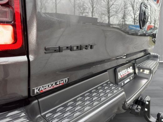 Dodge Ram 1500 1500 5.7 V8 4x4 Crew Cab Sport LPG | Elec.treeplanken | BPM VRIJ! | NIEUWE AUTO | Geheel rijklaar... ActivLease financial lease