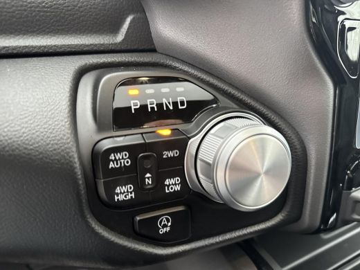Dodge Ram 1500 1500 5.7 V8 4x4 Crew Cab Sport LPG | Elec.treeplanken | BPM VRIJ! | NIEUWE AUTO | Geheel rijklaar... ActivLease financial lease