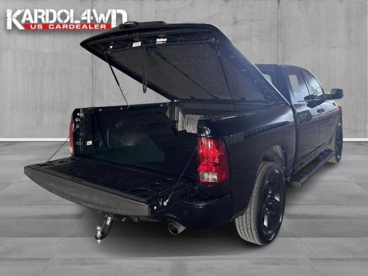 Dodge Ram 1500 1500 5.7 V8 4x4 Crew Cab | Tonneau cover in carroseriekleur| Trekhaak 13-polig| LPG | Geheel rijk... ActivLease financial lease