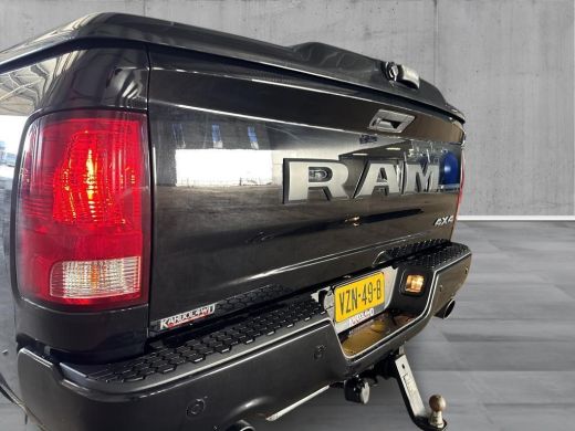 Dodge Ram 1500 1500 5.7 V8 4x4 Crew Cab | Tonneau cover in carroseriekleur| Trekhaak 13-polig| LPG | Geheel rijk... ActivLease financial lease