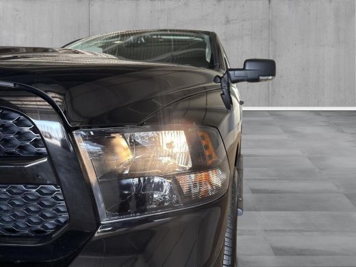 Dodge Ram 1500 1500 5.7 V8 4x4 Crew Cab | Tonneau cover in carroseriekleur| Trekhaak 13-polig| LPG | Geheel rijk... ActivLease financial lease
