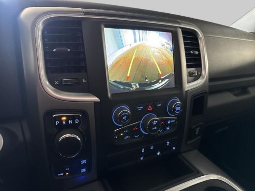 Dodge Ram 1500 1500 5.7 V8 4x4 Crew Cab | Tonneau cover in carroseriekleur| Trekhaak 13-polig| LPG | Geheel rijk... ActivLease financial lease