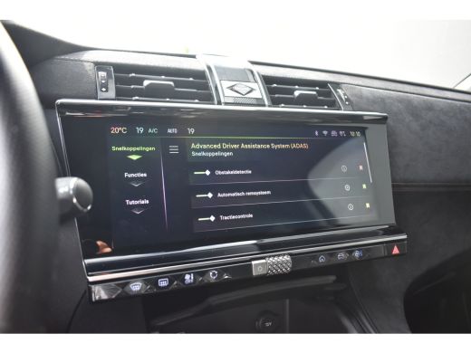 DS DS 7 E-Tense 225 Performance Line | Afn. Trekhaak | Alcantara | Navigatie | Achteruitrijcamera | 19"LM... ActivLease financial lease