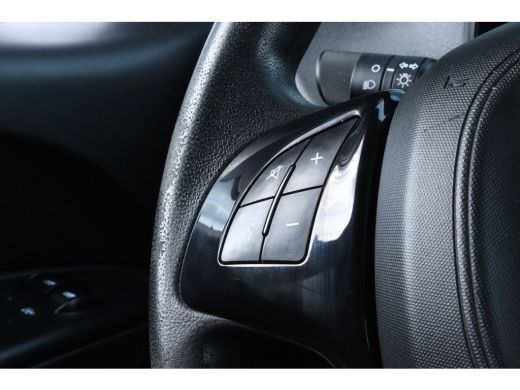 Fiat Doblò 1.6 MJ L2H1 Maxi SX | Cruise Control | Navi | Trekhaak | Sensoren | Bullbar | Sidebars | Airco ActivLease financial lease