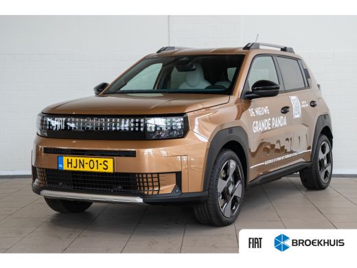Fiat Panda La Prima 11 kW 44 kWh | Camera | Stoel & Stuurverwarming | Verwarmd voorraam | Navigatie | Parkee... Fiat Panda La Prima 11 kW 44 kWh | Camera | Stoel & Stuurverwarming | Verwarmd voorraam | Navigatie | Parkee...