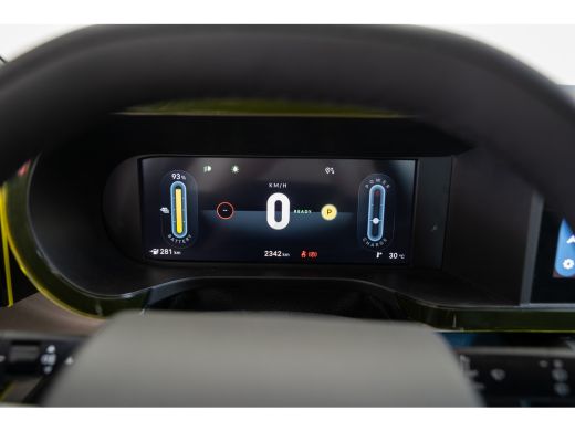 Fiat Panda La Prima 11 kW 44 kWh | Camera | Stoel & Stuurverwarming | Verwarmd voorraam | Navigatie | Parkee... ActivLease financial lease