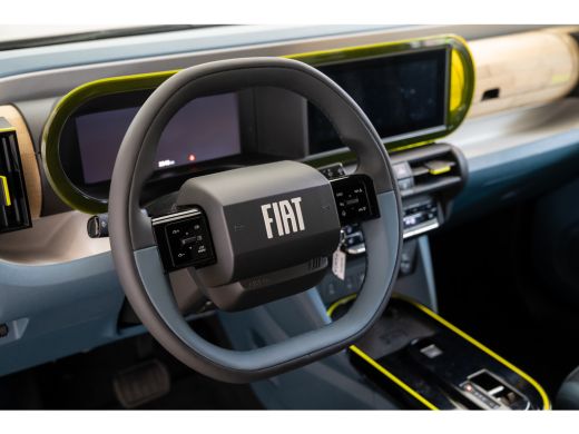 Fiat Panda La Prima 11 kW 44 kWh | Camera | Stoel & Stuurverwarming | Verwarmd voorraam | Navigatie | Parkee... ActivLease financial lease