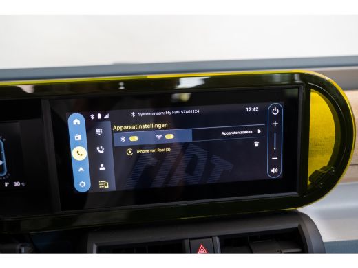 Fiat Panda La Prima 11 kW 44 kWh | Camera | Stoel & Stuurverwarming | Verwarmd voorraam | Navigatie | Parkee... ActivLease financial lease