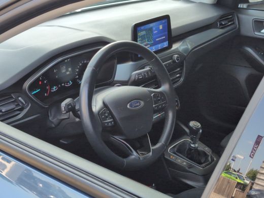 Ford Focus 1.0 EcoBoost Active | Trekhaak | Cruise Control | Climate Control | Cruise Control ActivLease financial lease