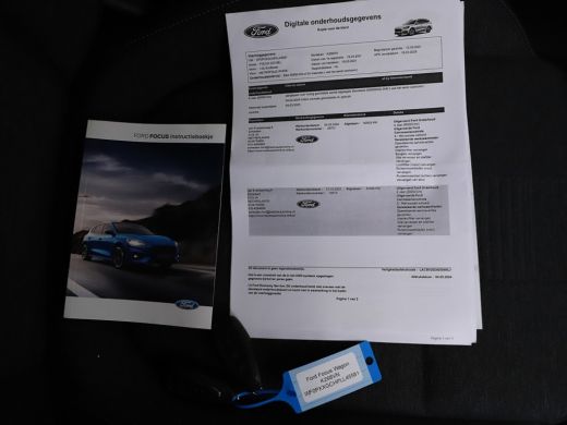 Ford Focus 1.0 EcoBoost Hybrid Active X Business | Trekhaak | Camera | Winterpakket | Apple Carplay/Android ... ActivLease financial lease