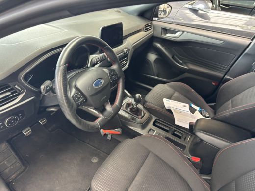 Ford Focus 1.0 EcoBoost Hybrid ST Line Style | Winterpakket | Navigatie | Camera | Apple Carplay/Android Aut... ActivLease financial lease