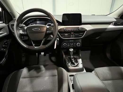 Ford Focus 1.0 EcoBoost Trend Edition Business | Stoel/stuur/voorruit verwarming | Achteruitrijcamera | Appl... ActivLease financial lease