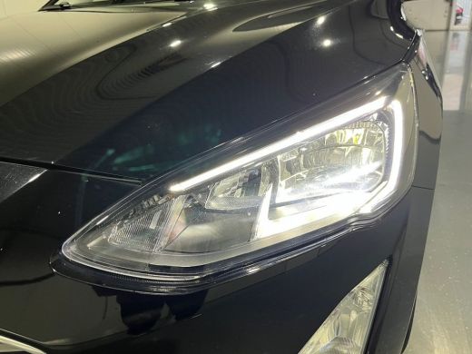 Ford Focus 1.0 EcoBoost Trend Edition Business | Stoel/stuur/voorruit verwarming | Achteruitrijcamera | Appl... ActivLease financial lease