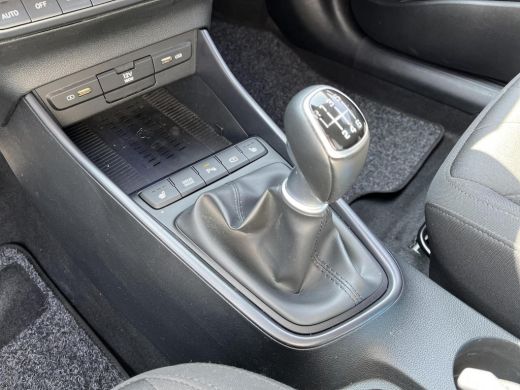Hyundai Bayon 1.0 T-GDI Premium | Kop-er-af-Voordeel! | Garantie t/m 04.2029! | Rijklaarprijs! | ActivLease financial lease