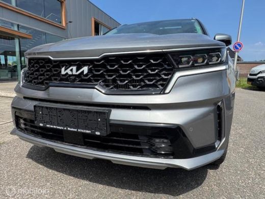Kia Sorento 1.6T 267pk PHEV 4WD Automaat ExlusiveLine 7pers.Panorama dak , Trekhaak afneembaar , 55 km volled... ActivLease financial lease