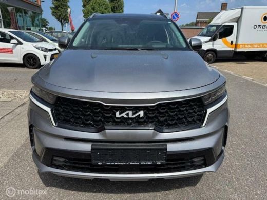 Kia Sorento 1.6T 267pk PHEV 4WD Automaat ExlusiveLine 7pers.Panorama dak , Trekhaak afneembaar , 55 km volled... ActivLease financial lease