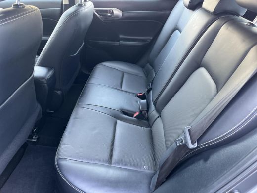 Lexus CT 200h Ultimate Edition | Lederen bekleding | Stoelverwarming | Grootbeeld navigatie ActivLease financial lease