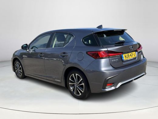 Lexus CT 200h Ultimate Edition | Lederen bekleding | Stoelverwarming | Grootbeeld navigatie ActivLease financial lease