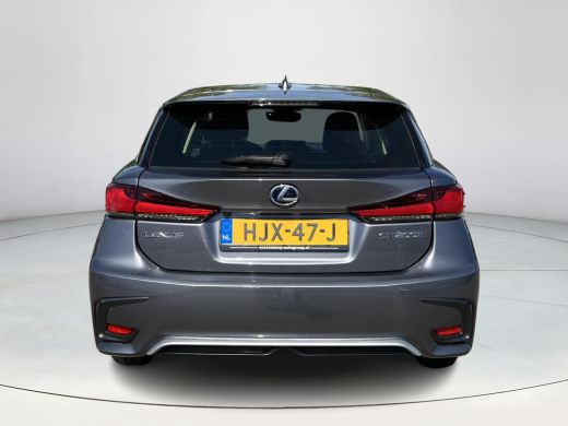 Lexus CT 200h Ultimate Edition | Lederen bekleding | Stoelverwarming | Grootbeeld navigatie ActivLease financial lease