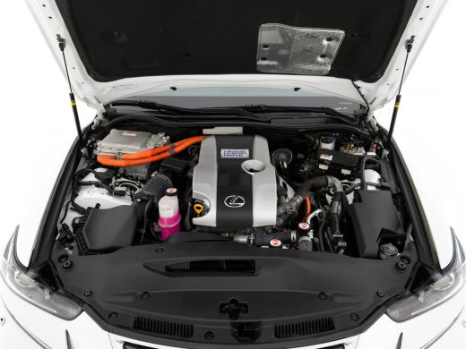 Lexus IS 300h Hybrid Business Line Aut. *NAVI-FULLMAP | FULL-LED | LEATHER-MICROFIBRE | CAMERA | SHIFT-PAD... ActivLease financial lease