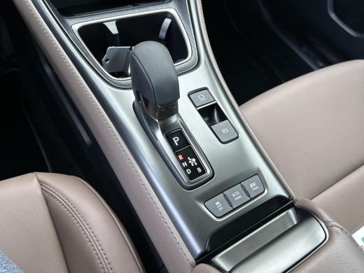 Lexus LBX Elegant Tech Advance Pack ActivLease financial lease