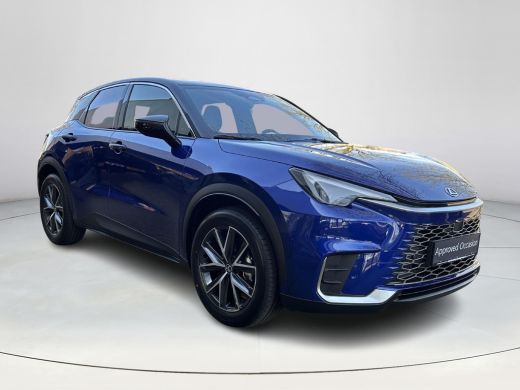 Lexus LBX Emotion 2WD | 06-10141018 Voor meer informatie ActivLease financial lease