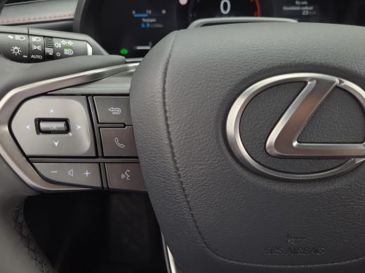 Lexus LBX Emotion - Tech Pack 2WD | Elektr. klep | Apple CarPlay | Blindspot | Rijklaarprijs incl. garantie | ActivLease financial lease