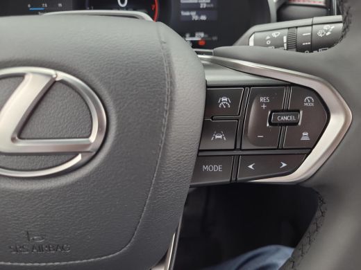 Lexus LBX Emotion - Tech Pack 2WD | Elektr. klep | Apple CarPlay | Blindspot | Rijklaarprijs incl. garantie | ActivLease financial lease