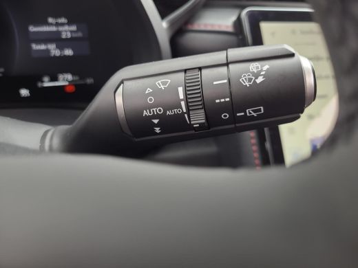 Lexus LBX Emotion - Tech Pack 2WD | Elektr. klep | Apple CarPlay | Blindspot | Rijklaarprijs incl. garantie | ActivLease financial lease