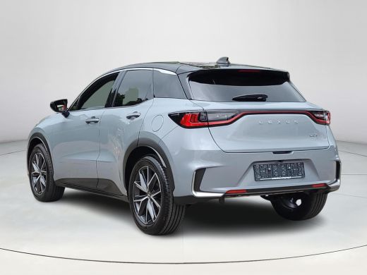 Lexus LBX Emotion - Tech Pack 2WD | Elektr. klep | Apple CarPlay | Blindspot | Rijklaarprijs incl. garantie | ActivLease financial lease