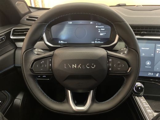Lynk & Co 01 1.5 360 CAMERA | 6,6 KW LADEN | NL AUTO SCHUIFKANTELDAK | STOELVERW ActivLease financial lease