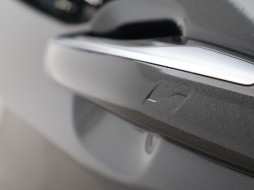 Lynk & Co 01 1.5 + 360 CAMERA | PANORAMADAK | INFINITY AUDIO | ADAPTIVE CRUISE | APPLE CARPLAY | 20 INCH LMV ActivLease financial lease