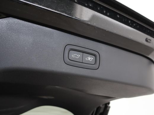 Lynk & Co 01 1.5 + 360 CAMERA | PANORAMADAK | INFINITY AUDIO | ADAPTIVE CRUISE | APPLE CARPLAY | 20 INCH LMV ActivLease financial lease