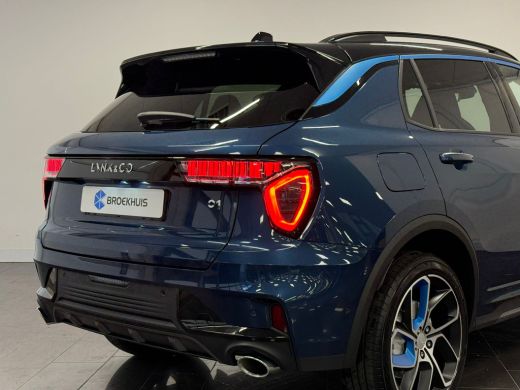 Lynk & Co 01 1.5 | Achterbank in delen neerklapbaar | Apple Carplay/Android Auto|telefoonintegratie premium | ... ActivLease financial lease