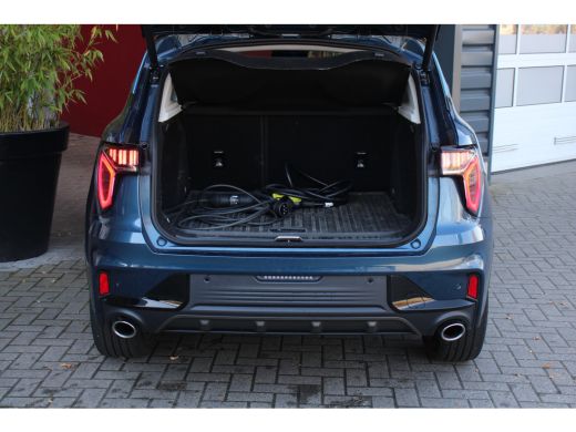 Lynk & Co 01 1.5 | Achteruitrij assistent | Cruise control adaptief met Stop&Go en stuurhulp | Dodehoek detectie ActivLease financial lease