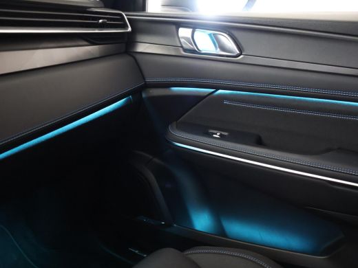 Lynk & Co 01 1.5 + INFINITY | SCHUIFDAK | 20 INCH | SFEERVERLICHTING | ADAPTIVE CRUISE | 360 CAMERA ActivLease financial lease