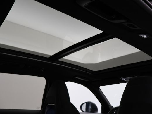 Lynk & Co 01 1.5 + INFINITY | SCHUIFDAK | 20 INCH | SFEERVERLICHTING | ADAPTIVE CRUISE | 360 CAMERA ActivLease financial lease