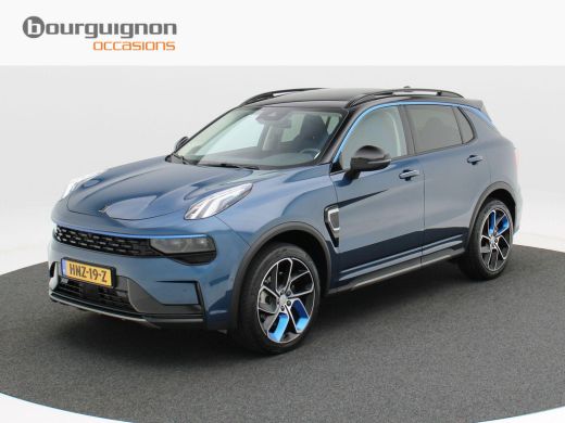 Lynk & Co 01 1.5 Phev 262 Pk Automaat | Full LED | Panoramdak | Navigatie | 20 Inch | Adaptive Cruise | Stoelv... Lynk & Co 01 1.5 Phev 262 Pk Automaat | Full LED | Panoramdak | Navigatie | 20 Inch | Adaptive Cruise | Stoelv...