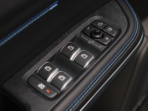 Lynk & Co 01 1.5 Phev 262 Pk Automaat | Full LED | Panoramdak | Navigatie | 20 Inch | Adaptive Cruise | Stoelv... ActivLease financial lease