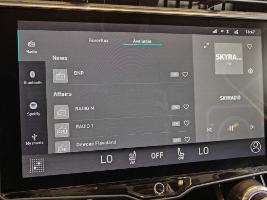 Lynk & Co 01 1.5 zwarte lijsten! 6,6 kW laden | schuifdak | stoelverwarming 360° camera | fabrieksgarantie 2/27 ActivLease financial lease