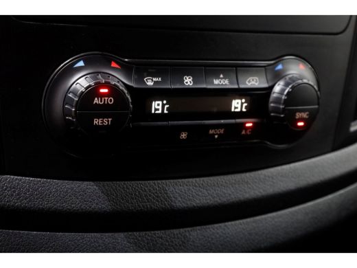 Mercedes-Benz Vito 116 CDI 163pk RWD XL Extra Lang 7G Automaat Airco/Navi/Camera 06-2020 ActivLease financial lease