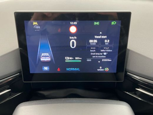 MG 4 Luxury 6 kWh | Achteruitrijcamera | Cruise control adaptief | Dodehoek detectie ActivLease financial lease
